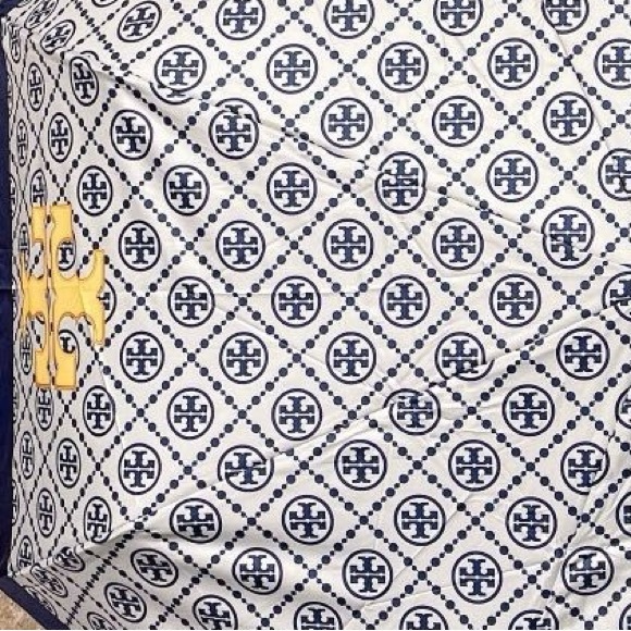 ❤️❤️❤️Tory Burch folding umbrella, blue/white NEW❤️❤️❤️ - Picture 4 of 7